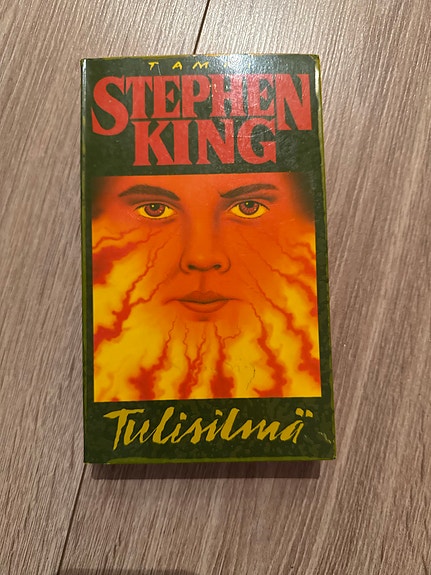 Stephen King Tulisilmä Kirja