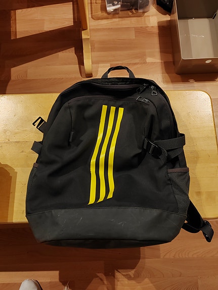 Reppu adidas Myydään Tori