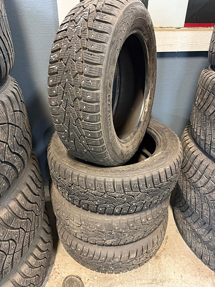 185/60R15 nastarenkaat