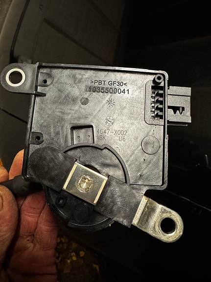 Audi / VW Power Management Control Unit 1035500041 – käytetty, ehjä