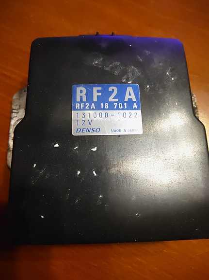 Mazda ohjausboxi