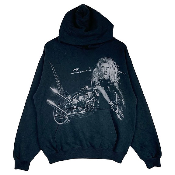 OSTETAAN LADY GAGA HUPPARI