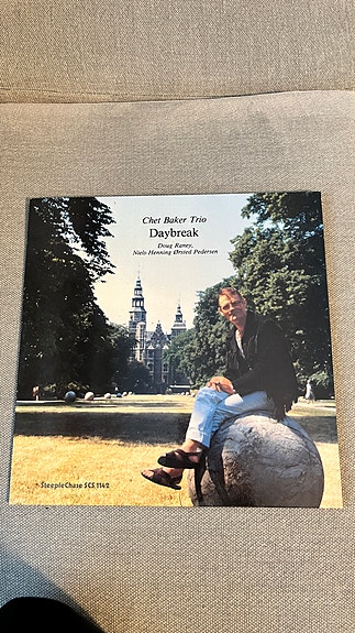 Chet Baker Trio Daybreak | Tori