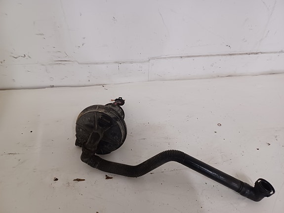 Audi A4 2002 1.8T Ilmapumppu 06A959253E