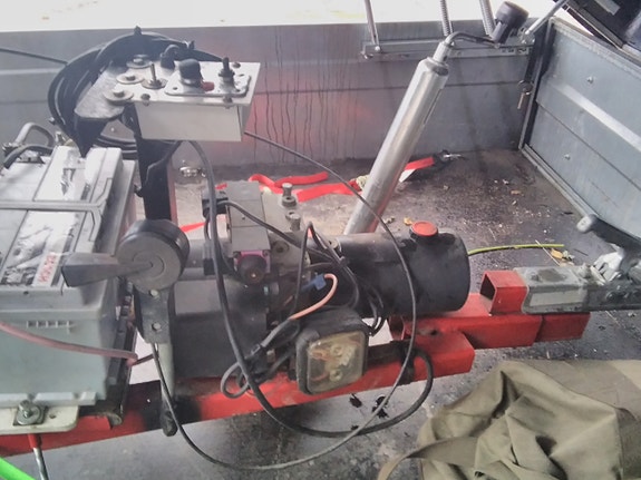 Product image 2 of 9