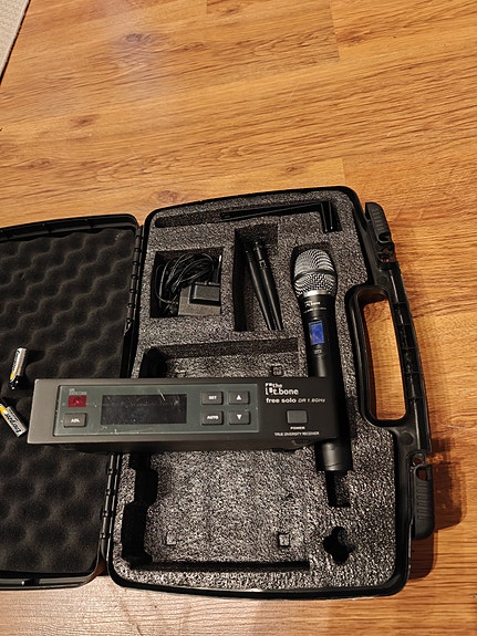 Product image 2 of 3