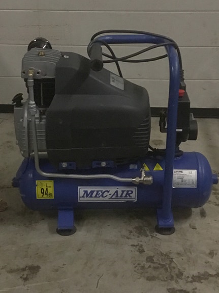 Mec-air pikku komressori.