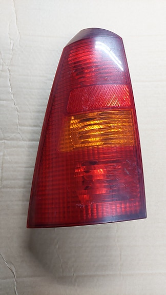 Ford Focus vasen takavalo