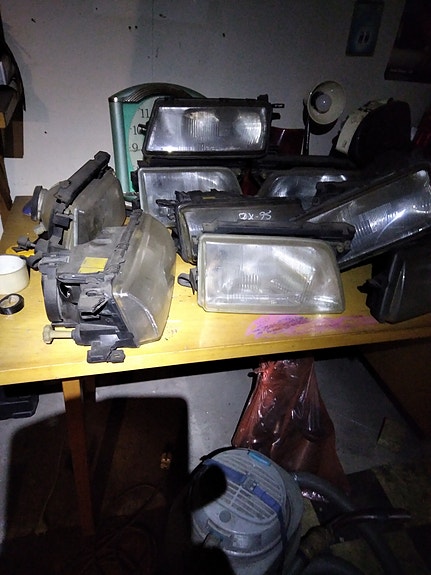 Opel Kadett E ja Vectra A etu/takavaloja