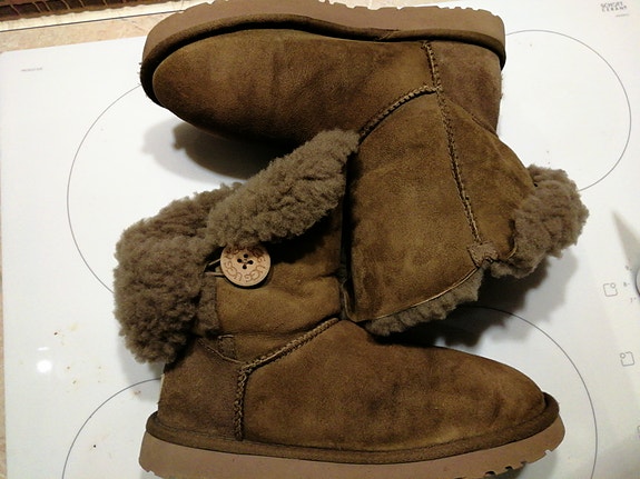 Ugg