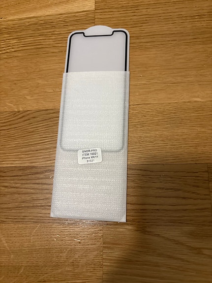 Panssarilasi iPhone 11/XR puhelimeen