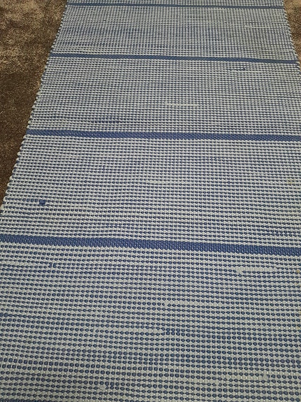 Sininen räsymatto