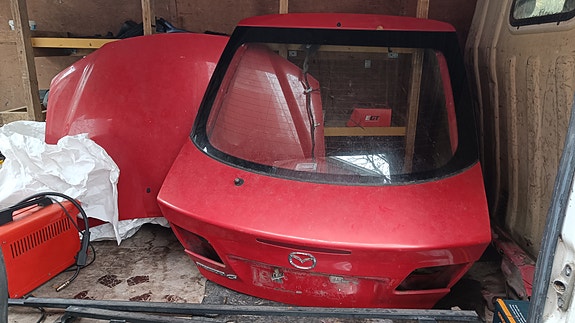 Mazda 6 mk1 takaluukku