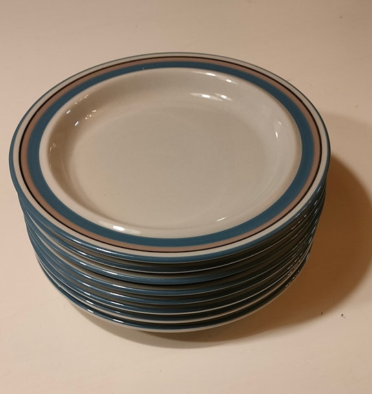 Arabia Uhtua lautanen 17cm 8kpl