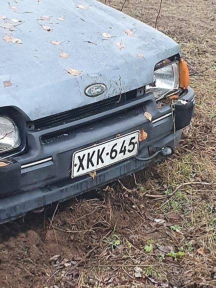 Osina Ford escort 5d vm87 1,6
