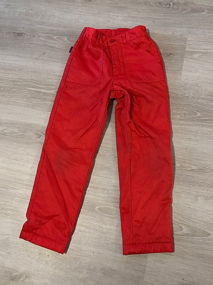 🔴 Lasten punaiset ulkoiluhousut, La Paz (valm. Suomessa), 122/128 cm