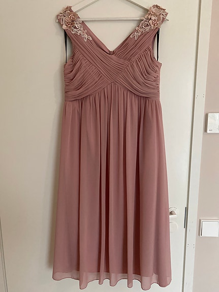Little Mistress juhlamekko S/M