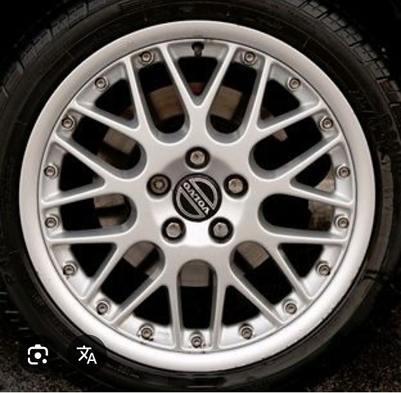 Volvon Alumiinivanteet Propus 17" tai Triton 18"