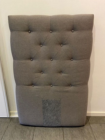 Sängynpääty, harmaa (lev. 80cm)