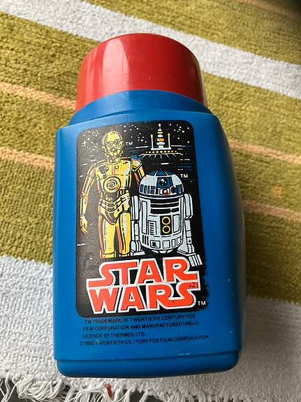 Star Wars Termospullo Sininen Punainen Muovi. Keräily kohdeEi Toridiiliä
