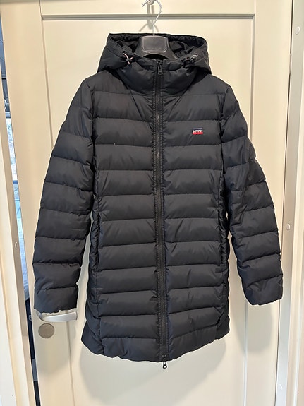 Levis untuvatakki S