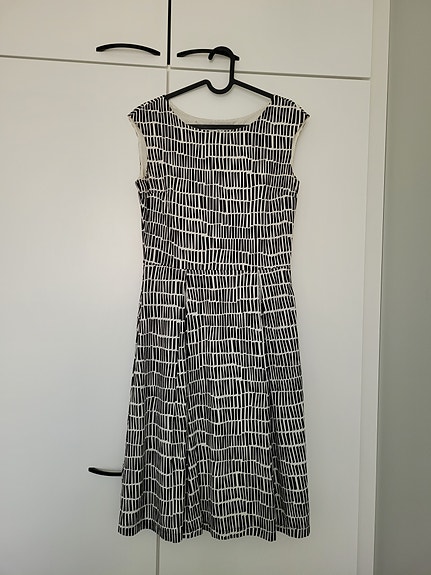 Marimekon mustavalkoinen mekko 36