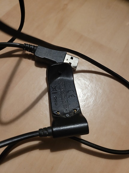 garmin laturi 2 pin, ainakin 610:een käy