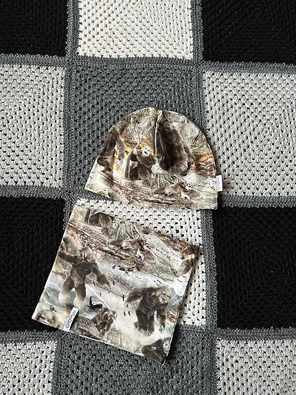 Gugguu bigfoot trikoopipo ja -kaulurisetti, koko XL