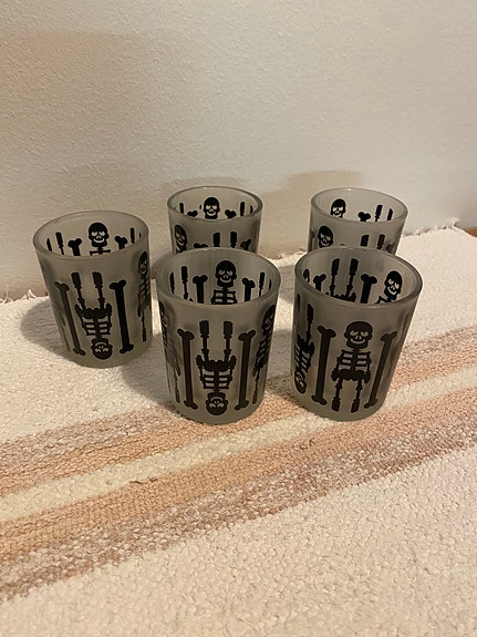 Luuranko tuikkukupit