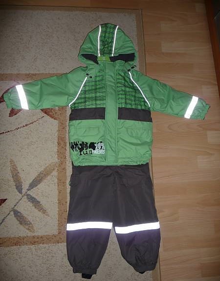 Uusi Motion's 2-osainen toppapuku 110 cm