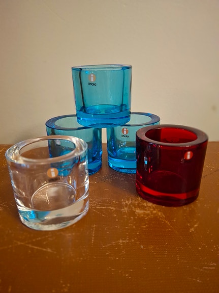 Iittala Kivi Tuikkuastiat kirkas ja sininen lasi