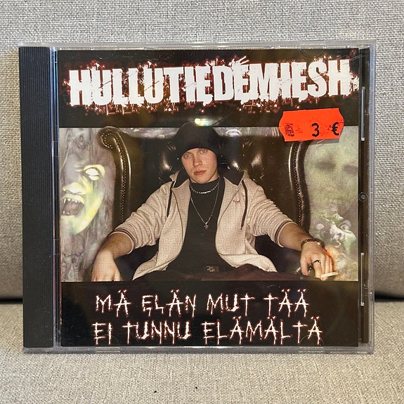 Hullutiedemiesh - Mä elän mut tää ei tunnu elämältä CD
