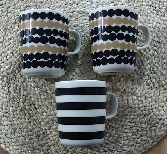 Marimekko Oiva-muki raidallinen