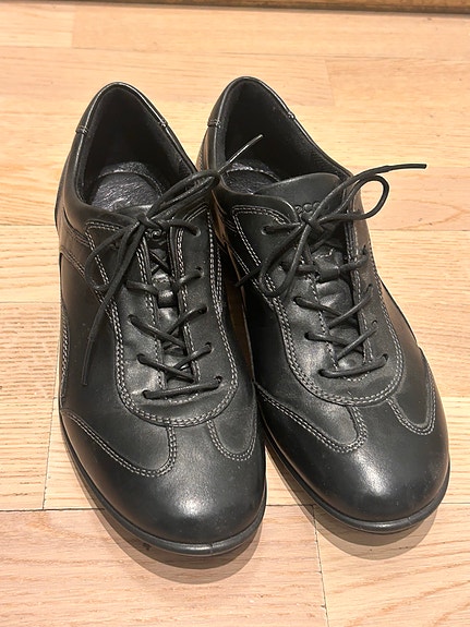 Ecco nahkatennarit 37