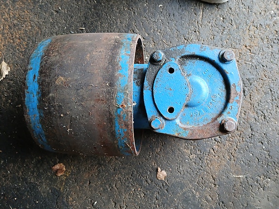 Remmisiiva Fordson Dextaan