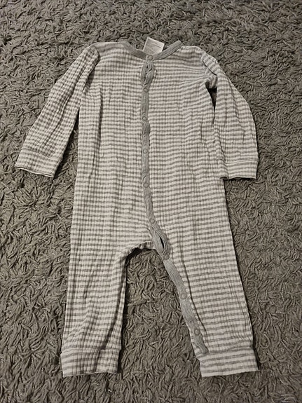 H&M yöpuku 80