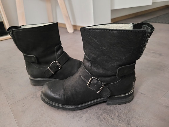 Billi bi biker bootsit koko 39