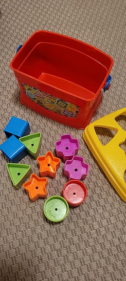 Fisher-Price palikkalaatikko