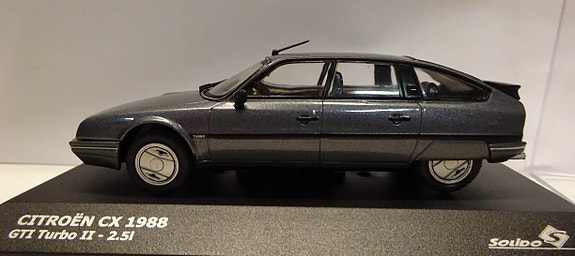 Pienoismalli Citroen CX 2400 Turbo 2 1990  1/43