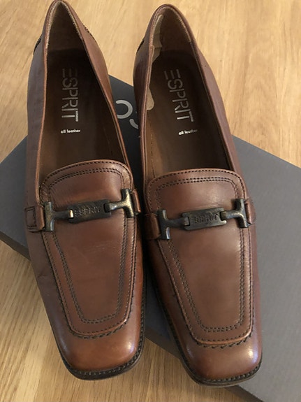 Avokkaat, koko 38, ESPRIT