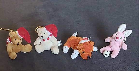 Maskotit nalle,koira ja duracell pupu