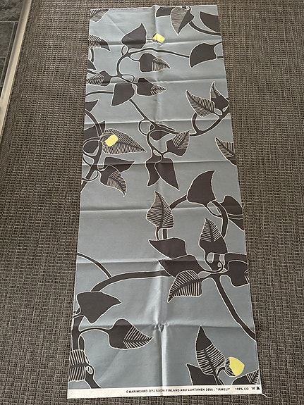 MARIMEKKO kangas ”Irmeli”.