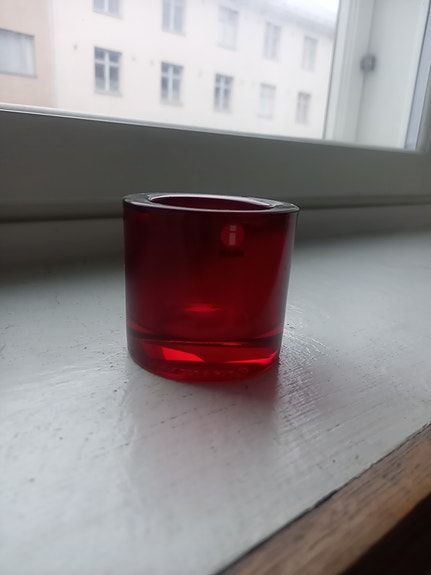 Iittala Kivi-tuikkulyhty, punainen