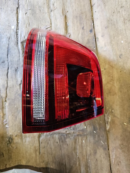 Volkswagen golf 7 VII ulompi takavalo