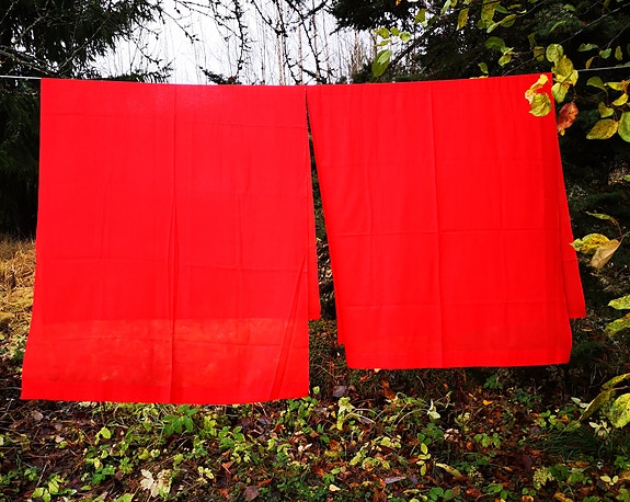 Punaiset verhot 2 kpl, 90x193cm