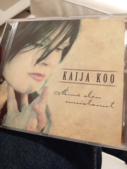 Kaija Koo Minä Olen Muistanut