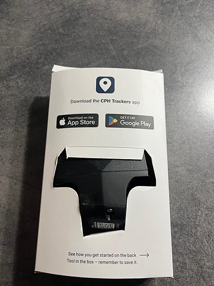 CPH Trackers GPS-paikannin musta