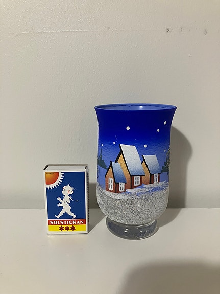 Kynttiläkuppi tai muu koriste