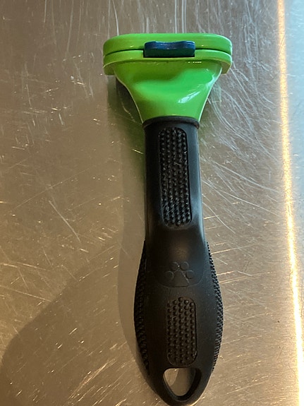 Furminator pohjavillanpoistaja lyhytkarvaisille koirille