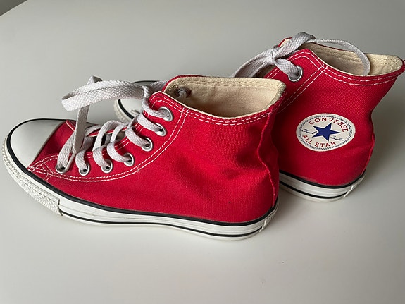 Converse punainen 36,5